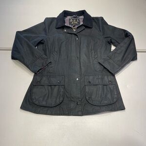 Barbour Beadnell Women’s size 6 waxed canvas Jacket